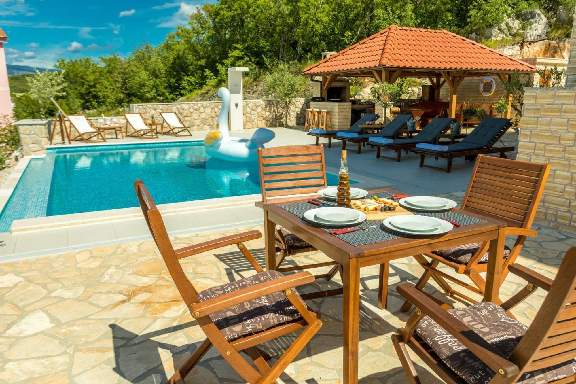 Luxury Villa Allen With Pool Klimno Habitación foto